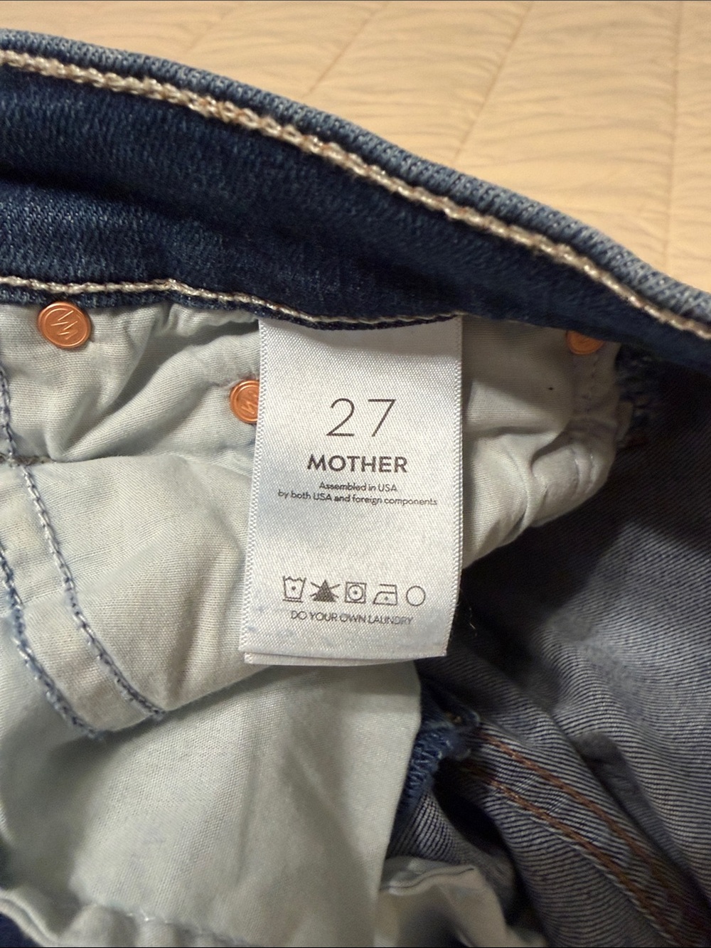 MOTHER Women's Dark Blue Flare Jeans - Picture 4 of 6
